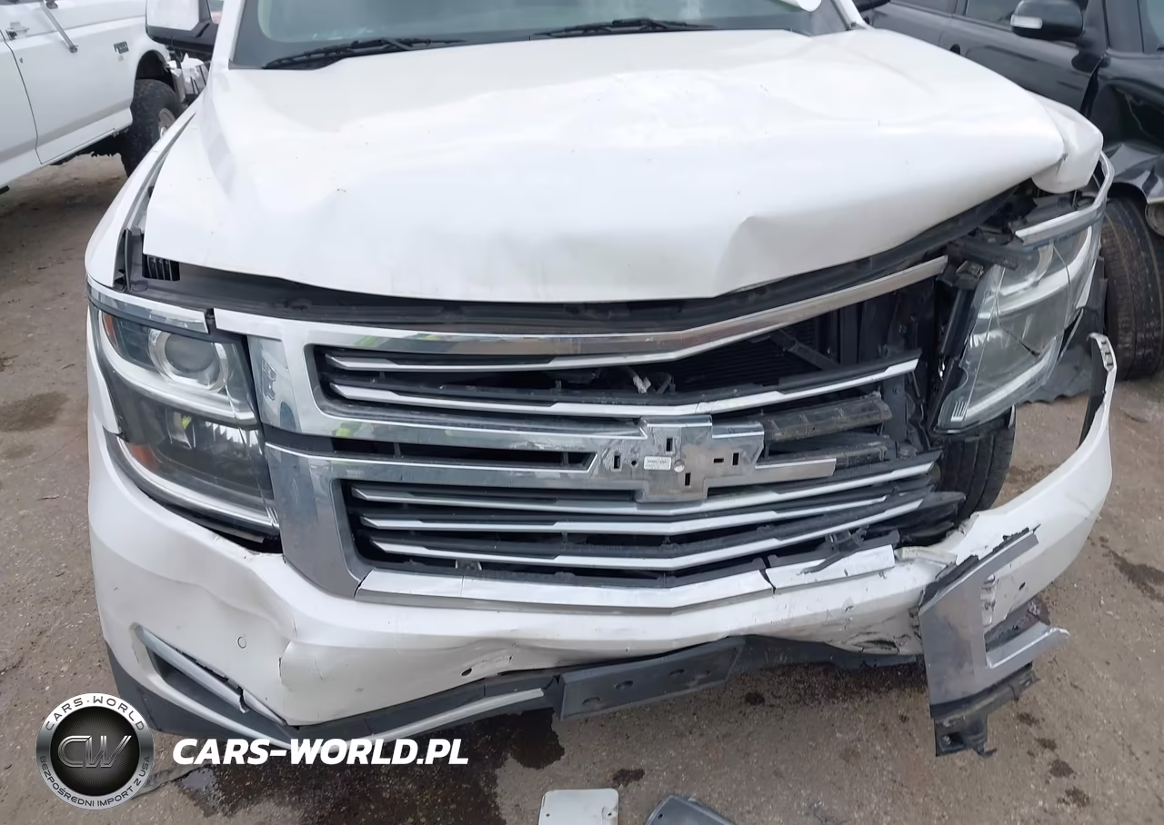 2018 Chevrolet Tahoe Premier VIN:1GNSCCKC8JR296141 - 6