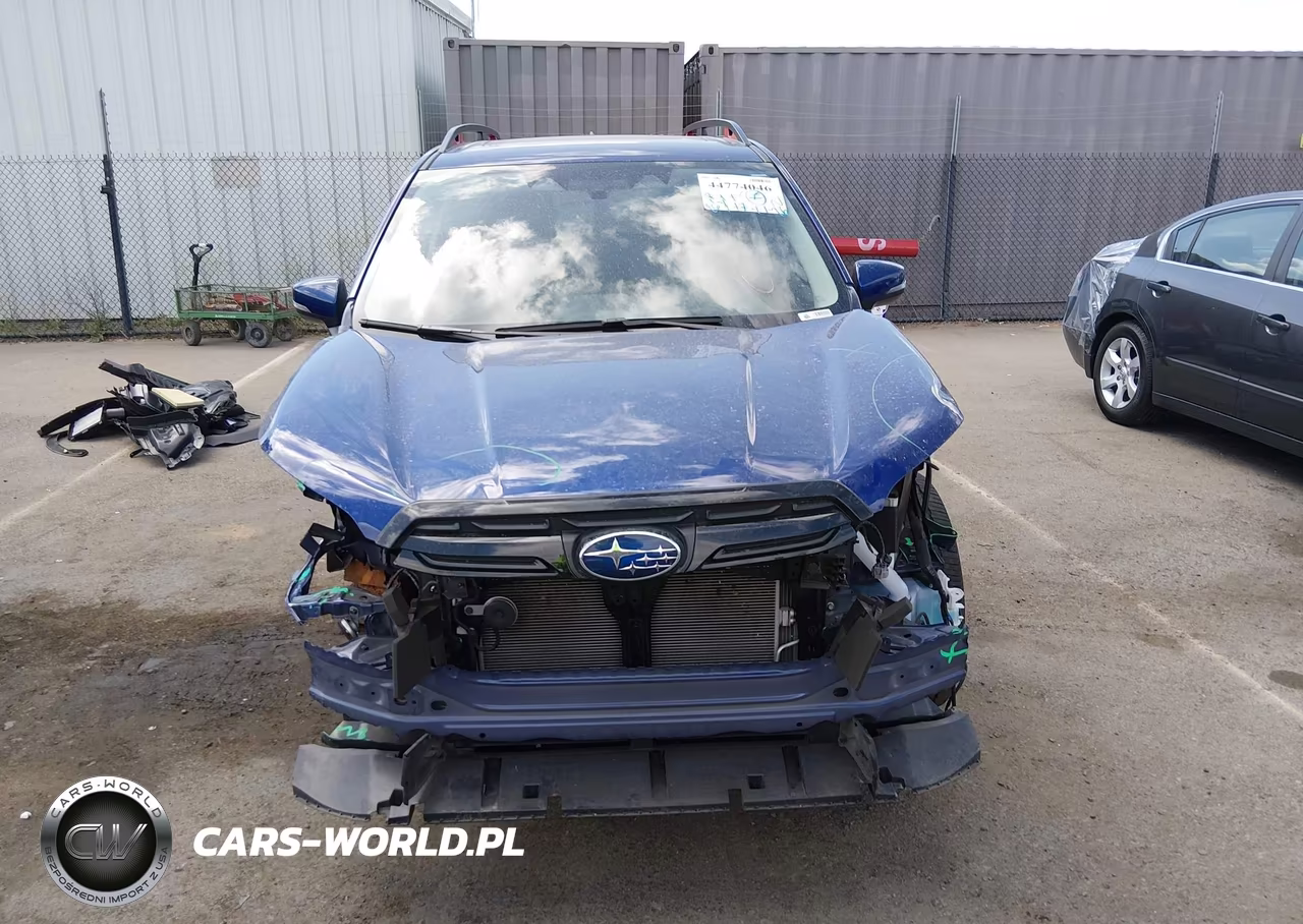 2024 Subaru Forester Sport VIN:JF2SKAGC7RH460880 - 13