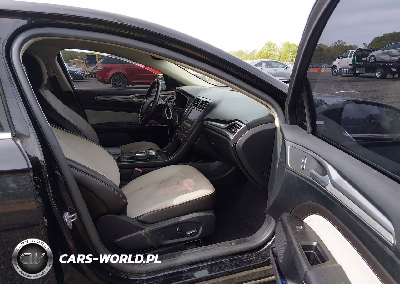 2019 Ford Fusion Se VIN:3FA6P0HD4KR228833 - 5