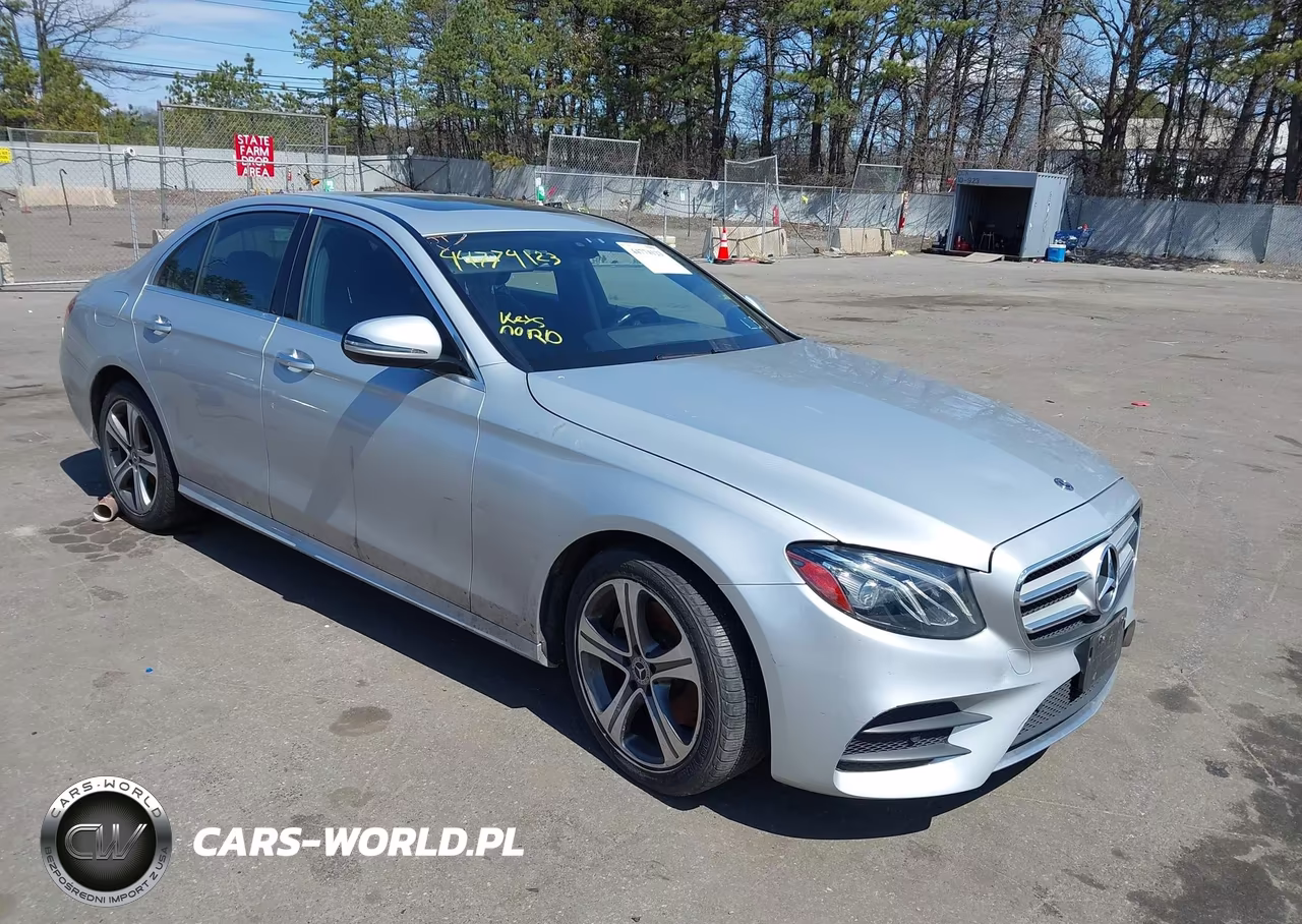 2019 Mercedes-Benz E 300 4Matic – zdjęcie 1 z 13