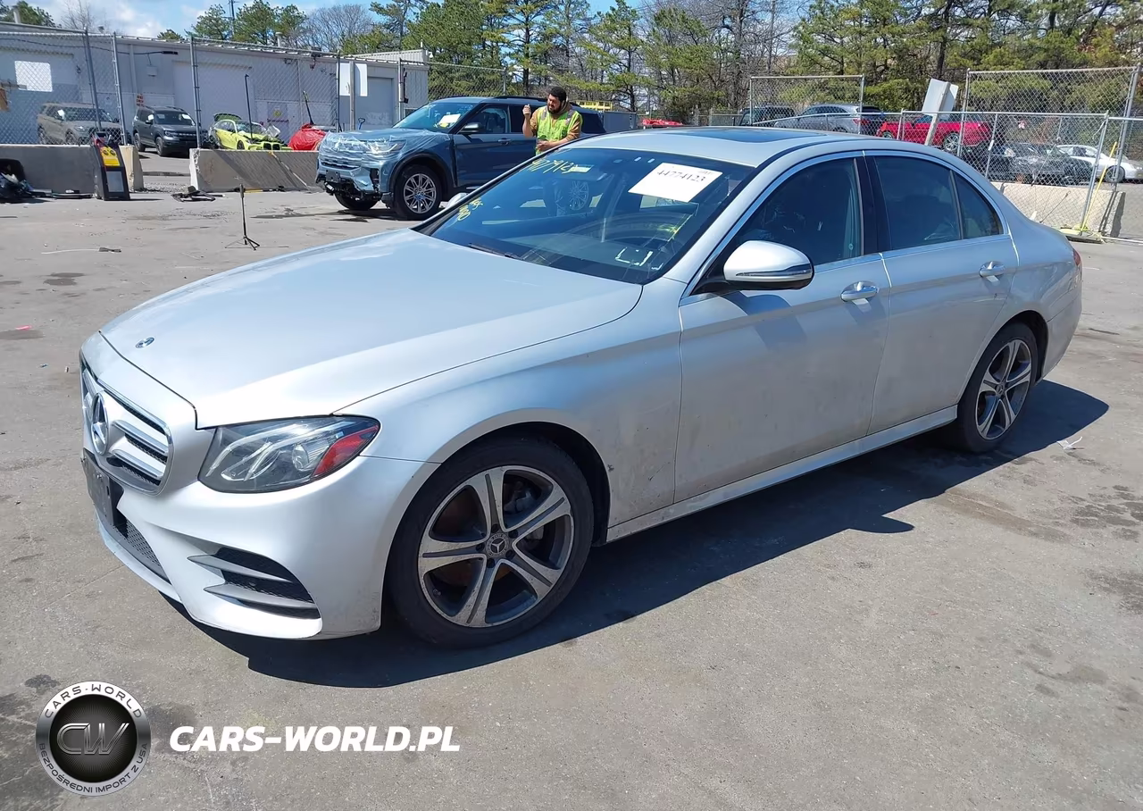 2019 Mercedes-Benz E 300 4Matic VIN:WDDZF4KBXKA506613 - 2