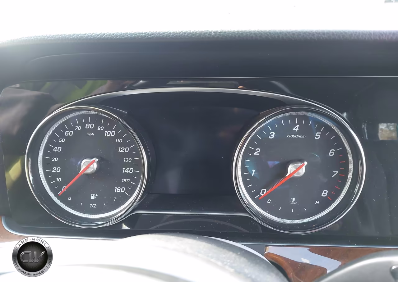 2019 Mercedes-Benz E 300 4Matic VIN:WDDZF4KBXKA506613 - 7