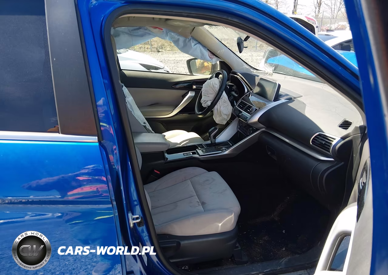 2018 Mitsubishi Eclipse Cross Se VIN:JA4AT5AA1JZ043592 - 5