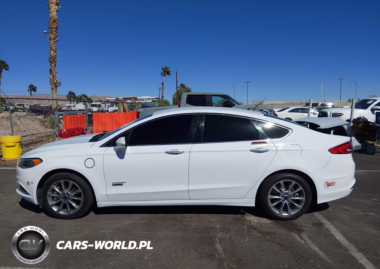 2018 Ford Fusion Energi Se Luxury VIN:3FA6P0PU7JR123476 - 14