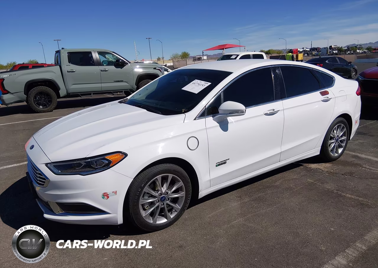 2018 Ford Fusion Energi Se Luxury VIN:3FA6P0PU7JR123476 - 2