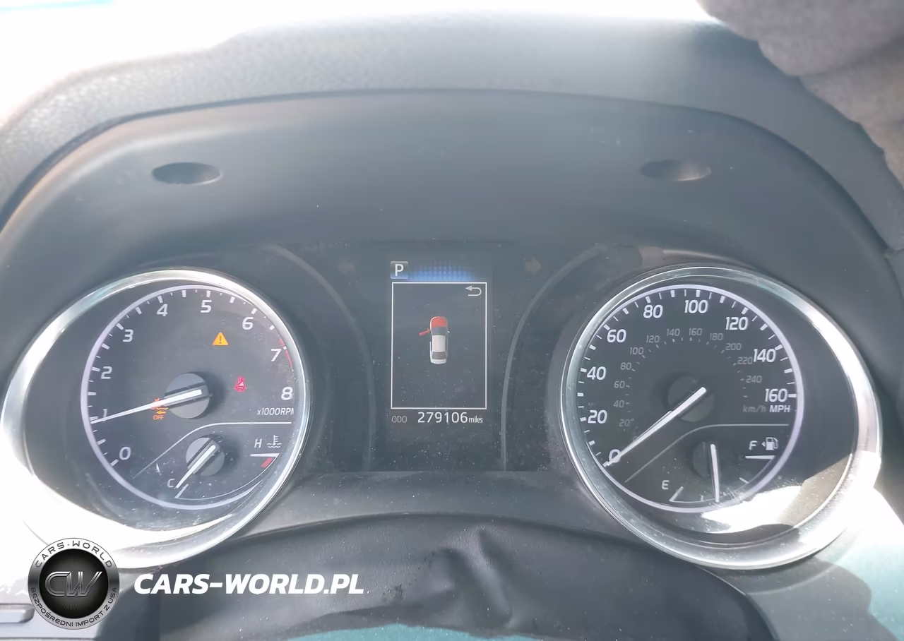 2018 Toyota Camry Le VIN:4T1B11HK2JU098729 - 7