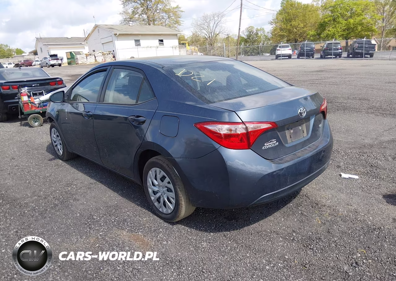 2019 Toyota Corolla Le VIN:5YFBURHE8KP947359 - 3