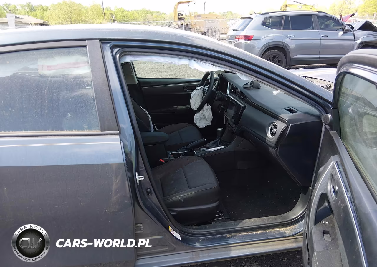 2019 Toyota Corolla Le VIN:5YFBURHE8KP947359 - 5