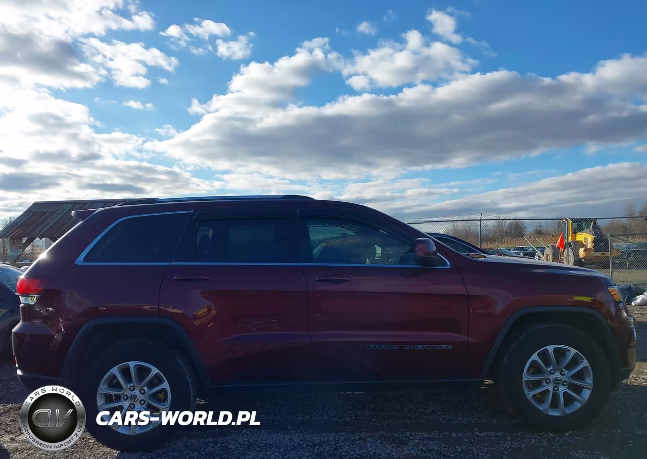 2021 Jeep Grand Cherokee Laredo E 4X4 VIN:1C4RJFAG2MC777271 - 13