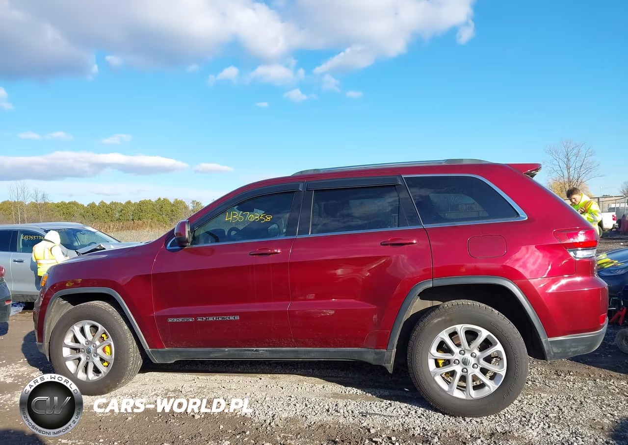 2021 Jeep Grand Cherokee Laredo E 4X4 VIN:1C4RJFAG2MC777271 - 14