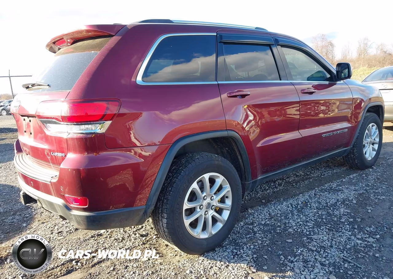 2021 Jeep Grand Cherokee Laredo E 4X4 VIN:1C4RJFAG2MC777271 - 4