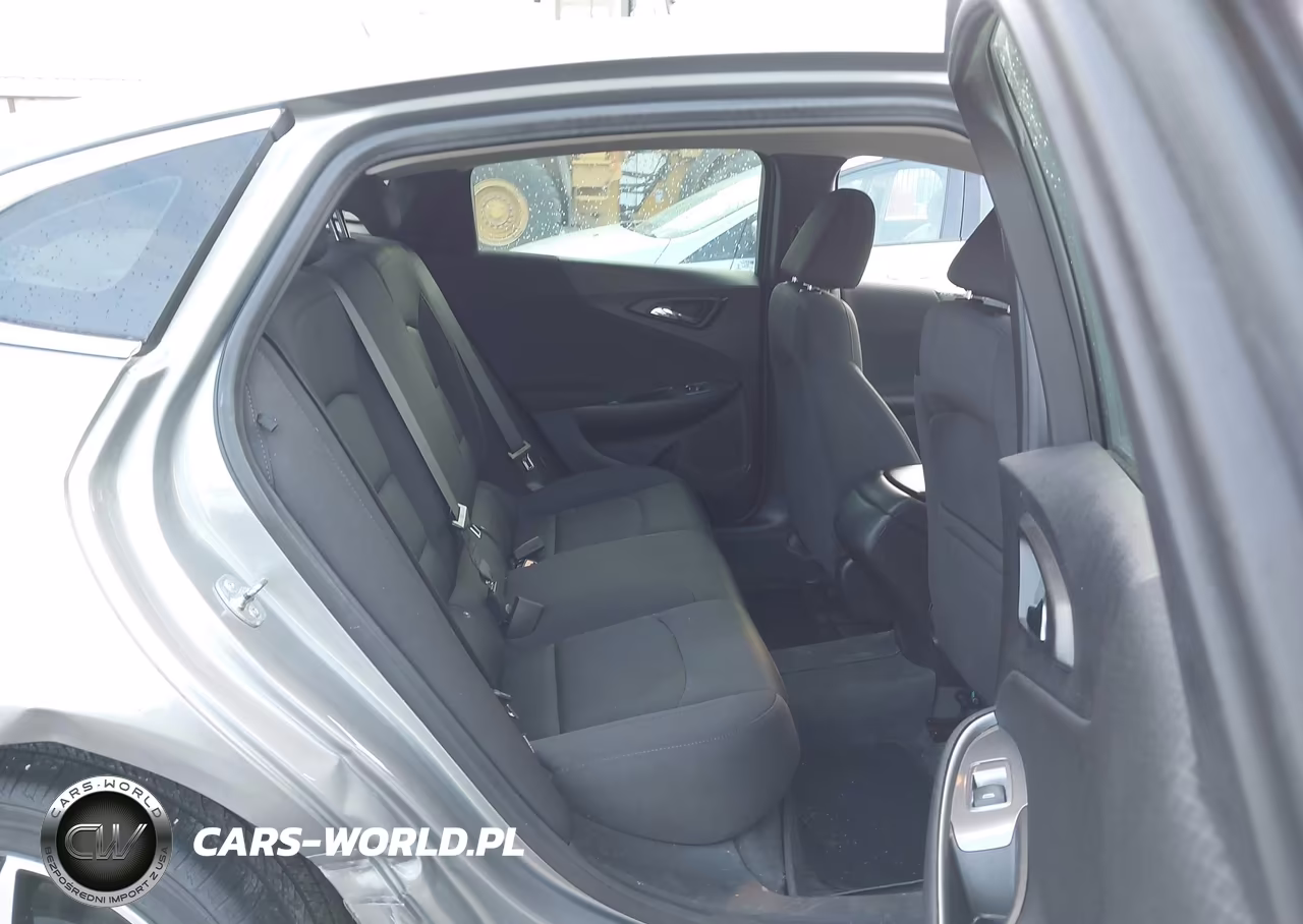 2024 Chevrolet Malibu Fwd Rs VIN:1G1ZG5ST4RF174745 - 8