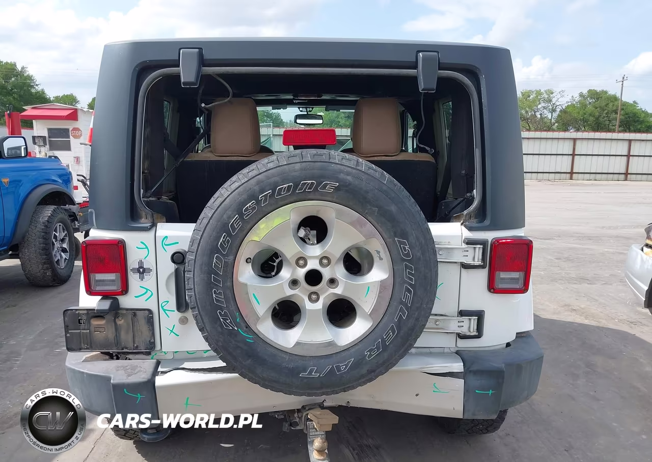 2014 Jeep Wrangler Sahara VIN:1C4AJWBG0EL198101 - 16
