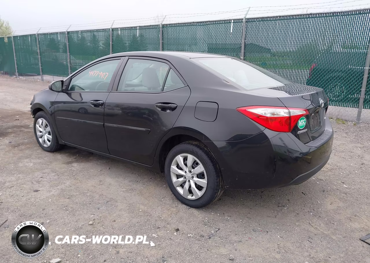 2015 Toyota Corolla Le VIN:2T1BURHE6FC315255 - 3