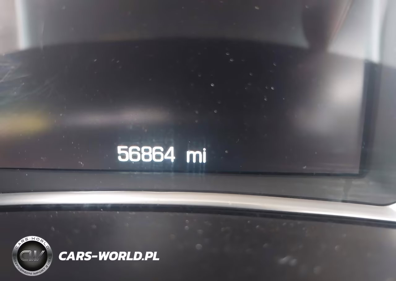 2018 Chevrolet Equinox Premier VIN:2GNAXMEV0J6343404 - 16