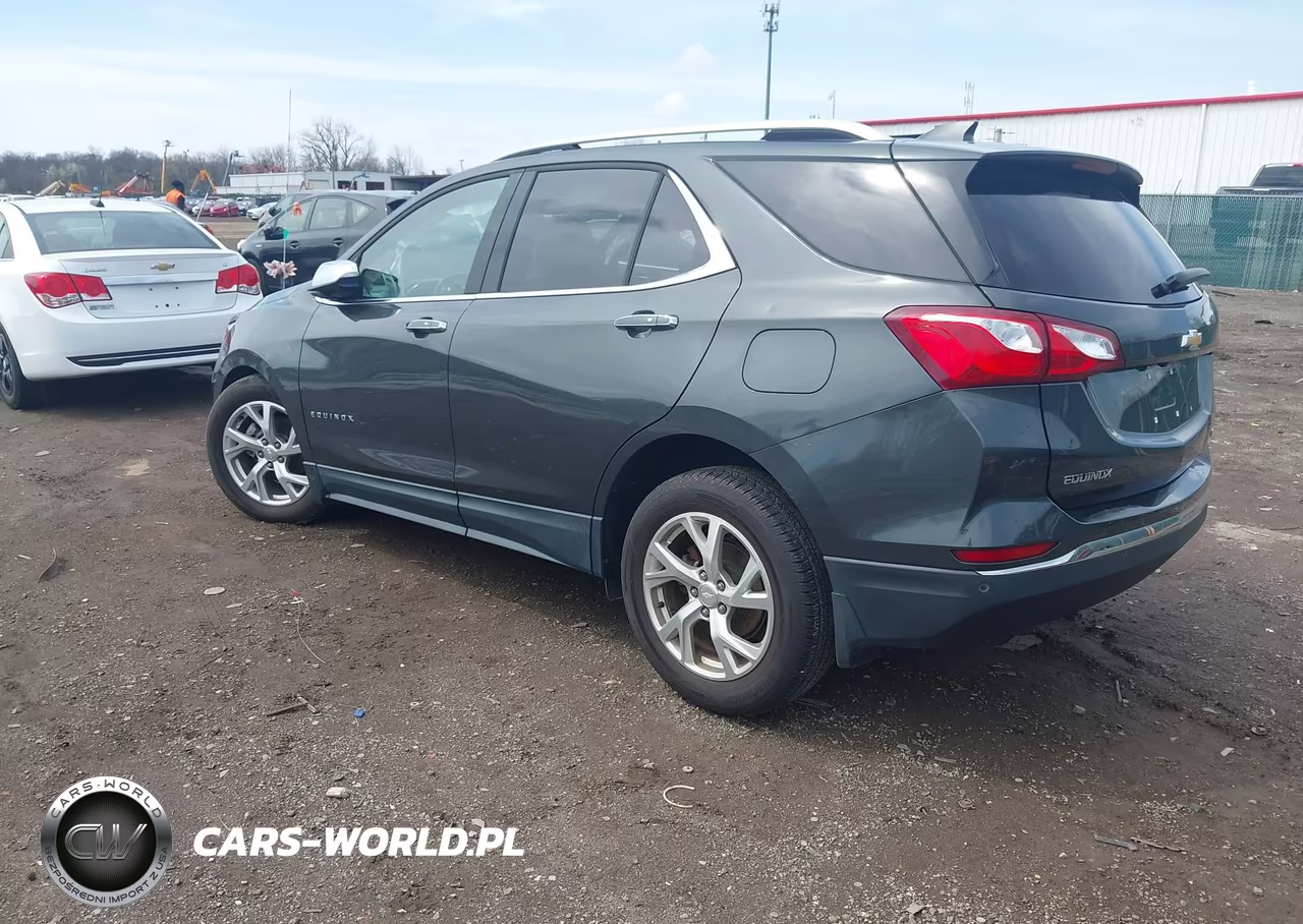 2018 Chevrolet Equinox Premier VIN:2GNAXMEV0J6343404 - 3