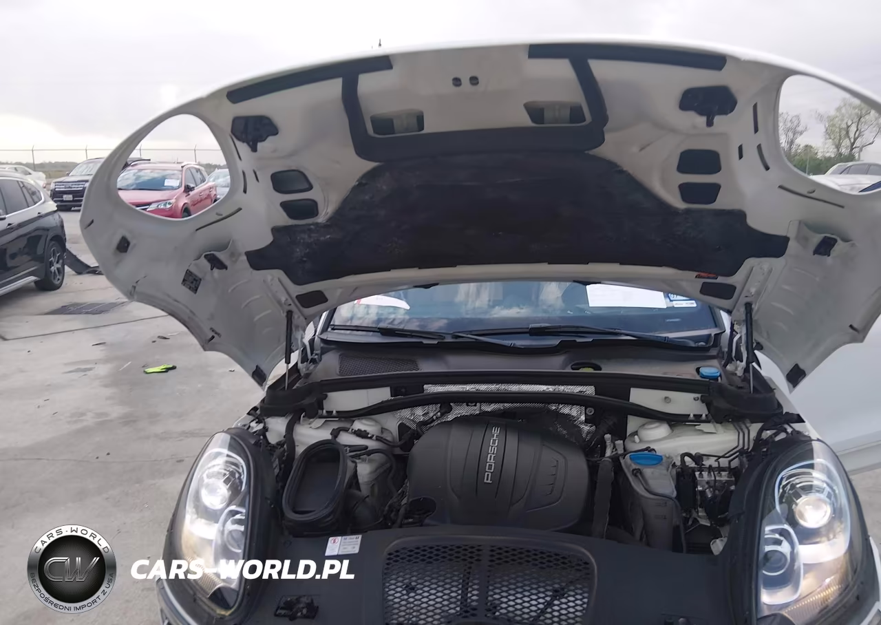 2018 Porsche Macan VIN:WP1AA2A51JLB02574 - 10