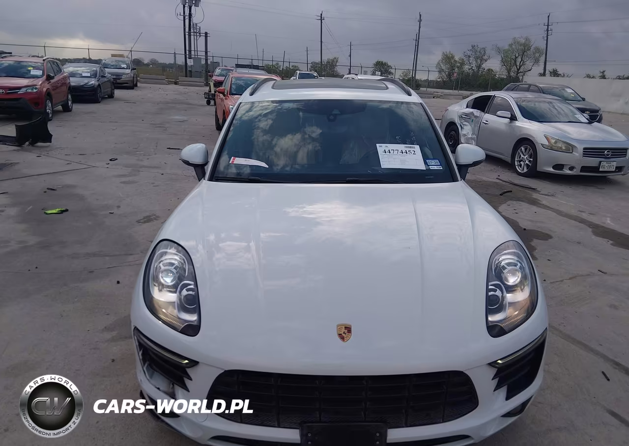 2018 Porsche Macan VIN:WP1AA2A51JLB02574 - 12
