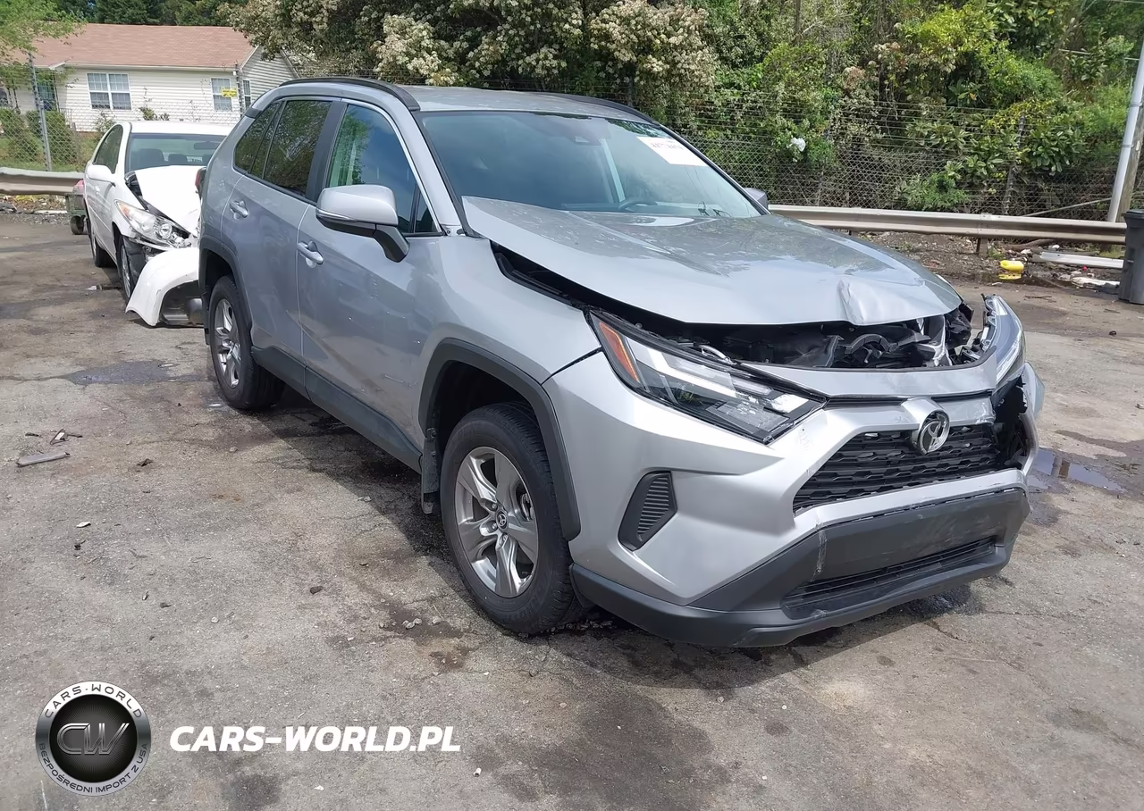 2024 Toyota Rav4 Xle – zdjęcie 1 z 16