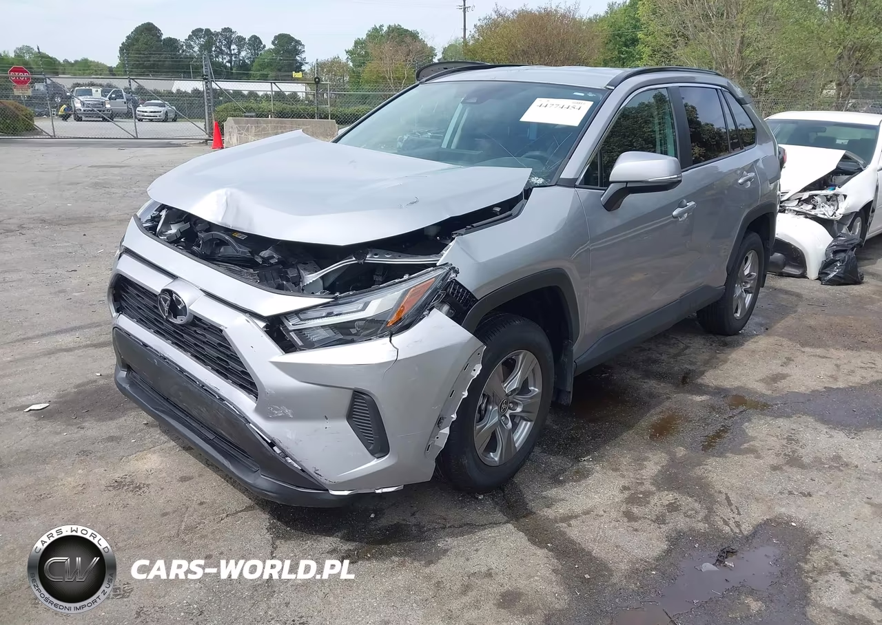 2024 Toyota Rav4 Xle VIN:2T3W1RFV5RC282354 - 2