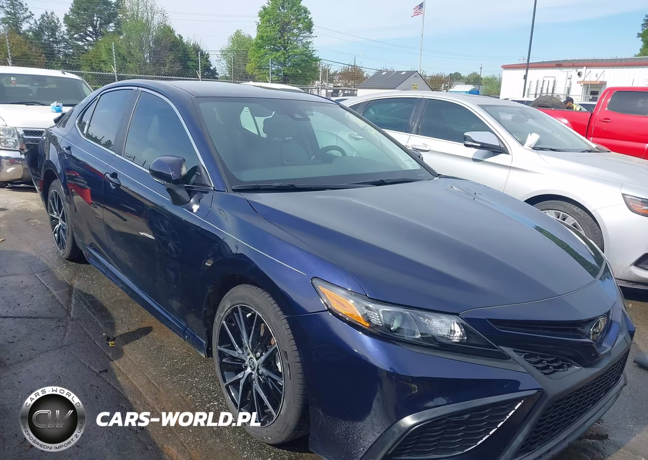 2022 Toyota Camry Se