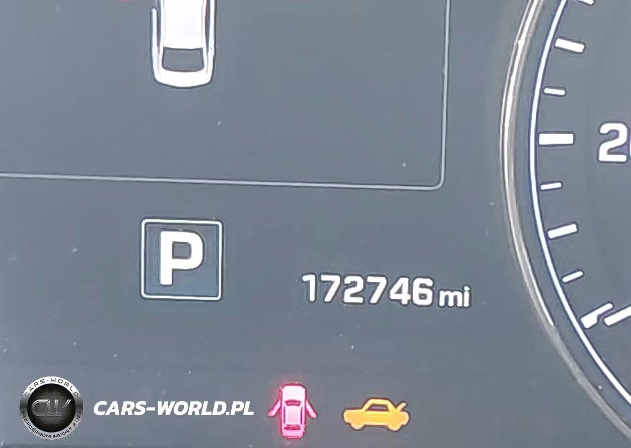 2017 Genesis G80 3.8 VIN:KMHGN4JE8HU178224 - 15