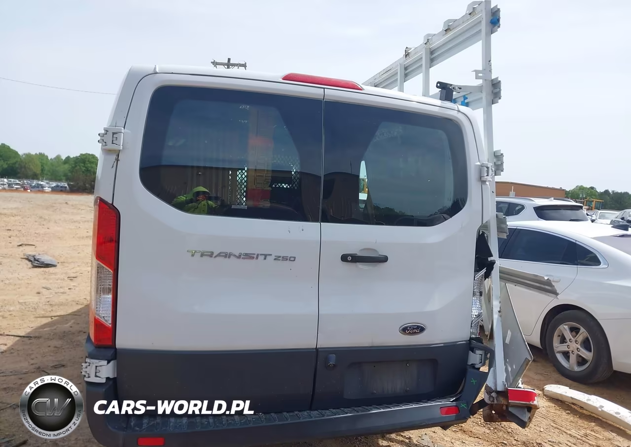 2018 Ford Transit-250 VIN:1FTYR1ZMXJKA98190 - 16