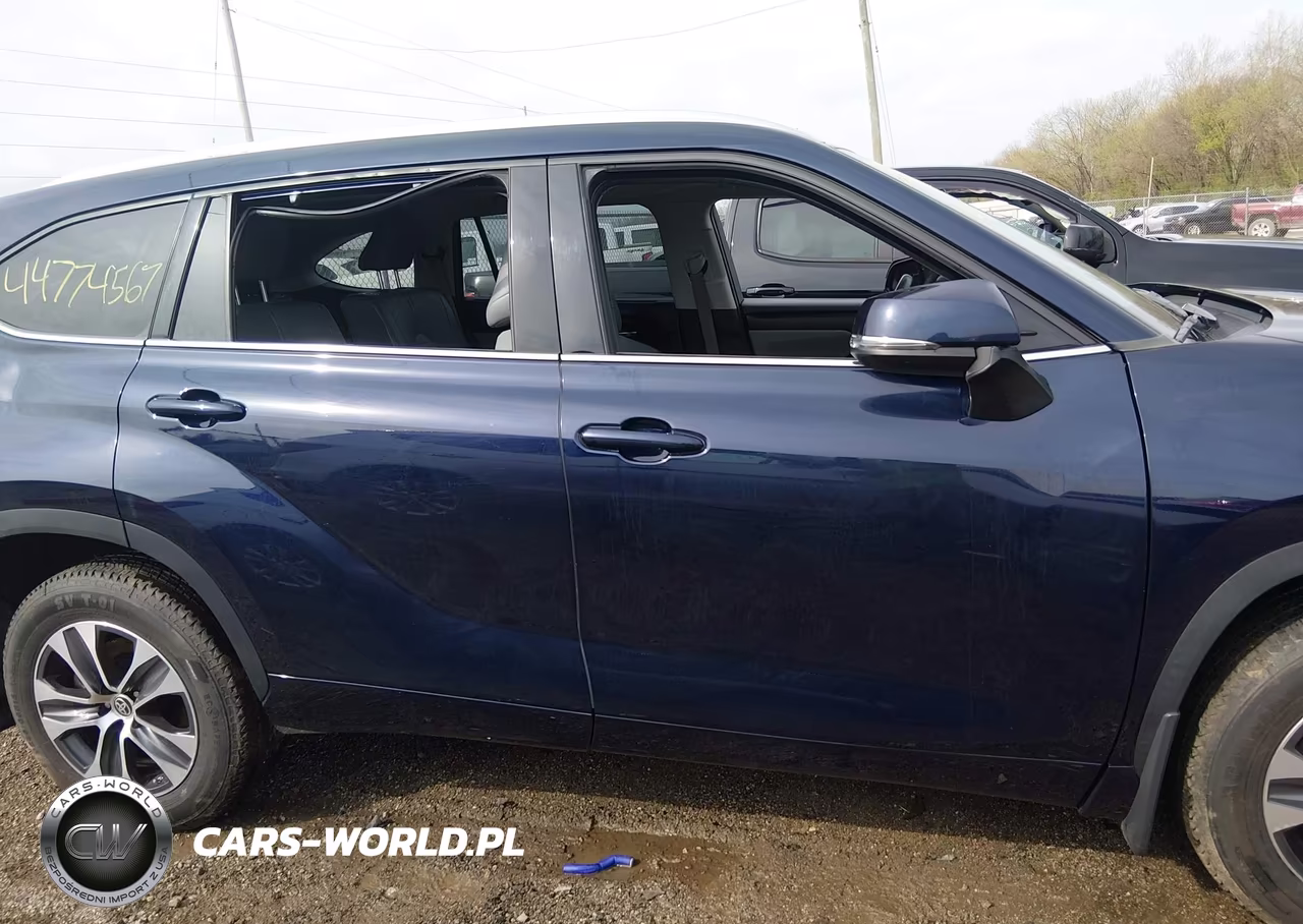 2021 Toyota Highlander Xle VIN:5TDGZRBH8MS076063 - 14