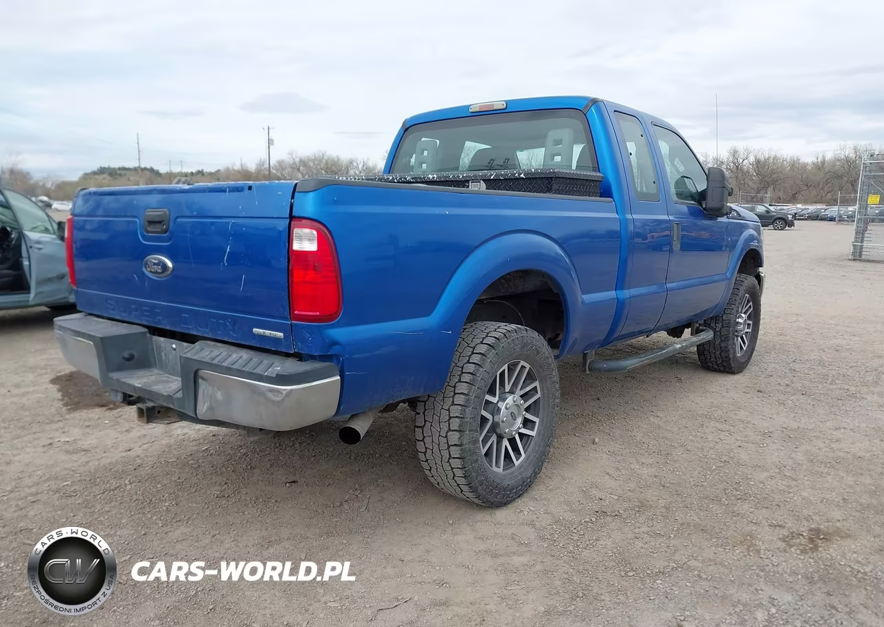 2016 Ford F-250 Xl VIN:1FT7X2B69GEB35367 - 4