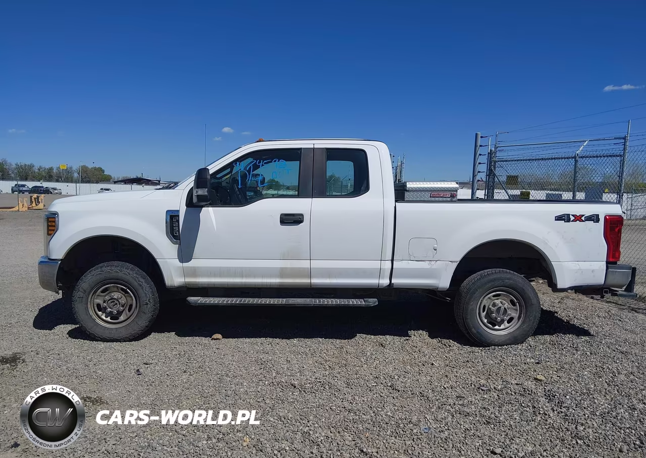 2018 Ford F-250 Xl VIN:1FT7X2B66JEC51696 - 15