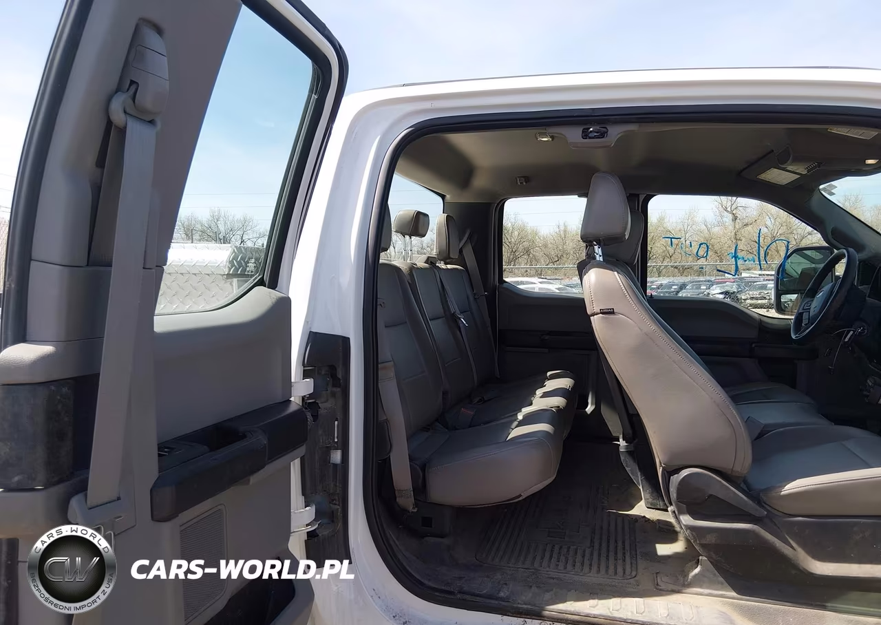 2018 Ford F-250 Xl VIN:1FT7X2B66JEC51696 - 8