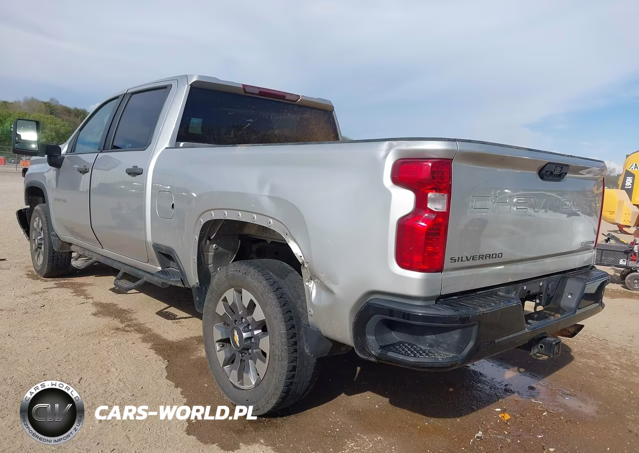 2023 Chevrolet Silverado 2500Hd 4Wd Standard Bed Custom VIN:2GC1YME71P1719203 - 3