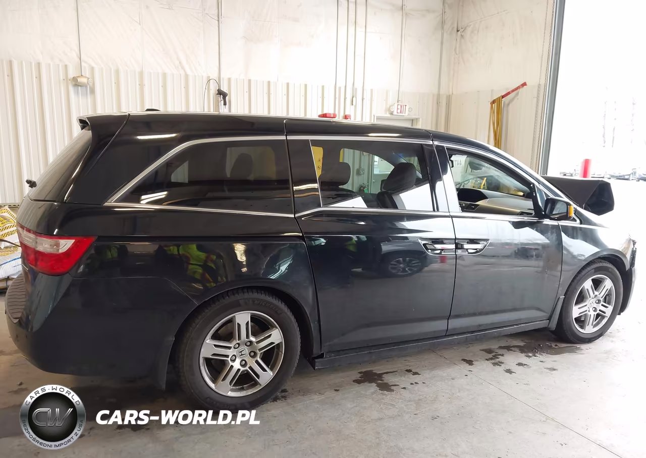 2012 Honda Odyssey Touring-Touring Elite VIN:5FNRL5H96CB018846 - 13
