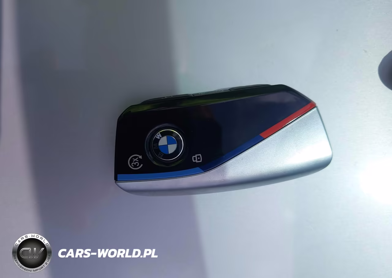2025 BMW X6 xDrive40I VIN:5UX33EX02S9X27273 - 11
