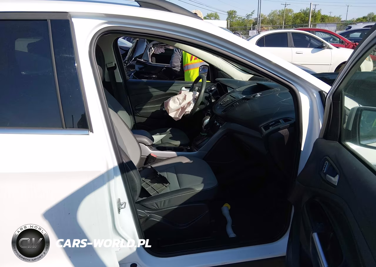 2015 Ford Escape Se VIN:1FMCU9GXXFUB80299 - 5