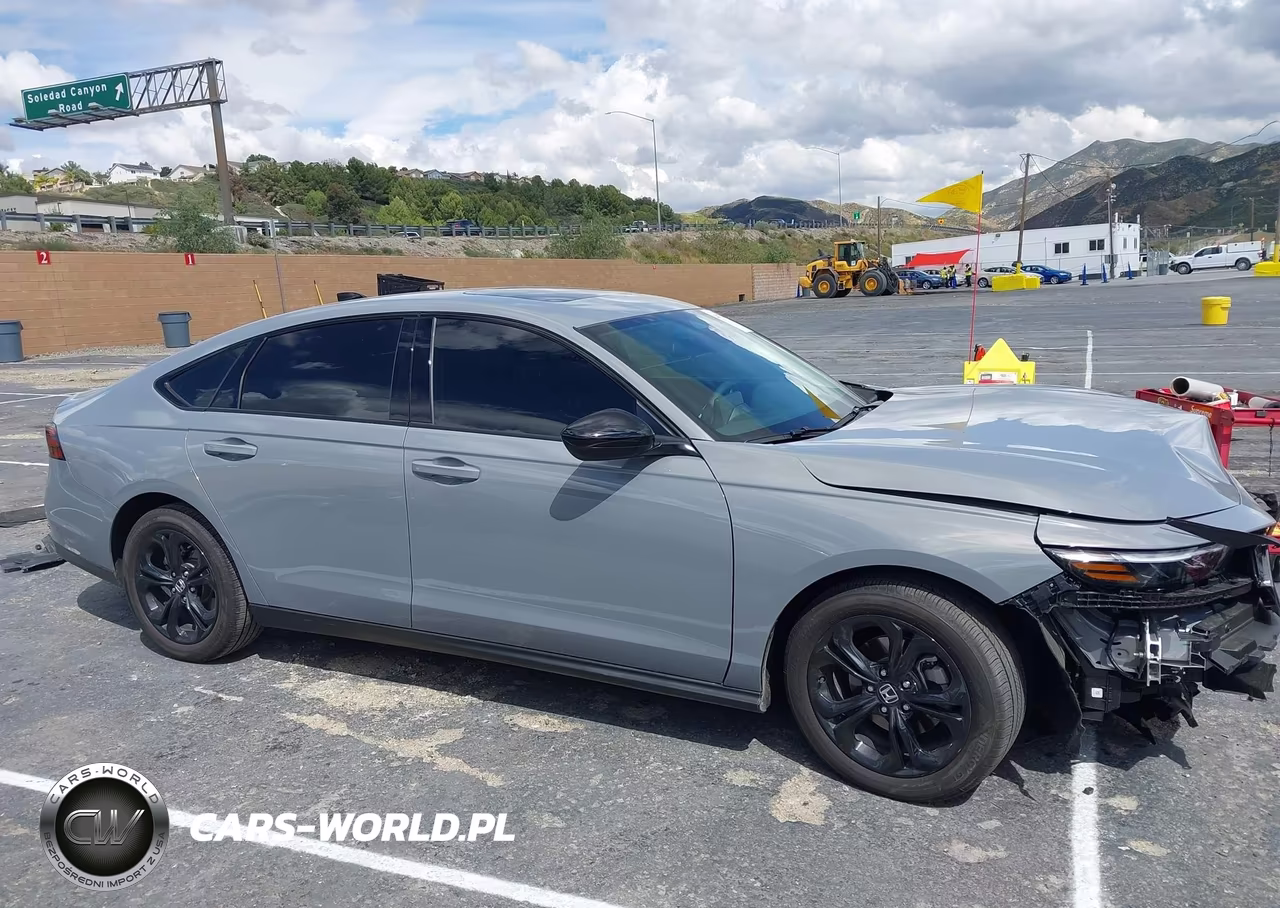 2025 Honda Accord Se VIN:1HGCY1F49SA034376 - 14