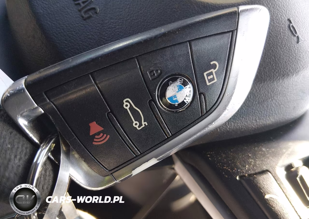 2016 BMW X1 xDrive28I VIN:WBXHT3C3XG5E53823 - 11