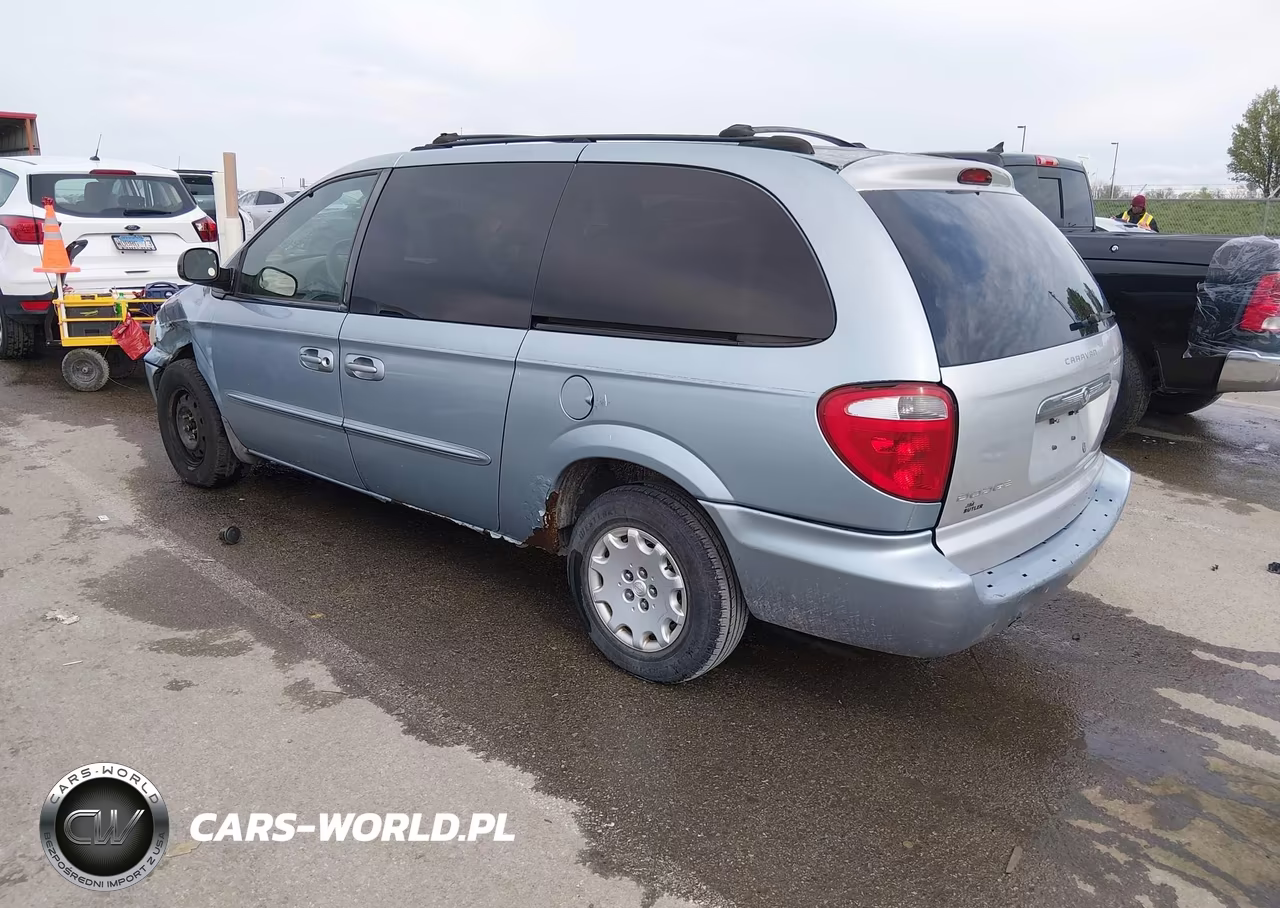 2003 Chrysler Town & Country VIN:2C4GP24R93R304632 - 3