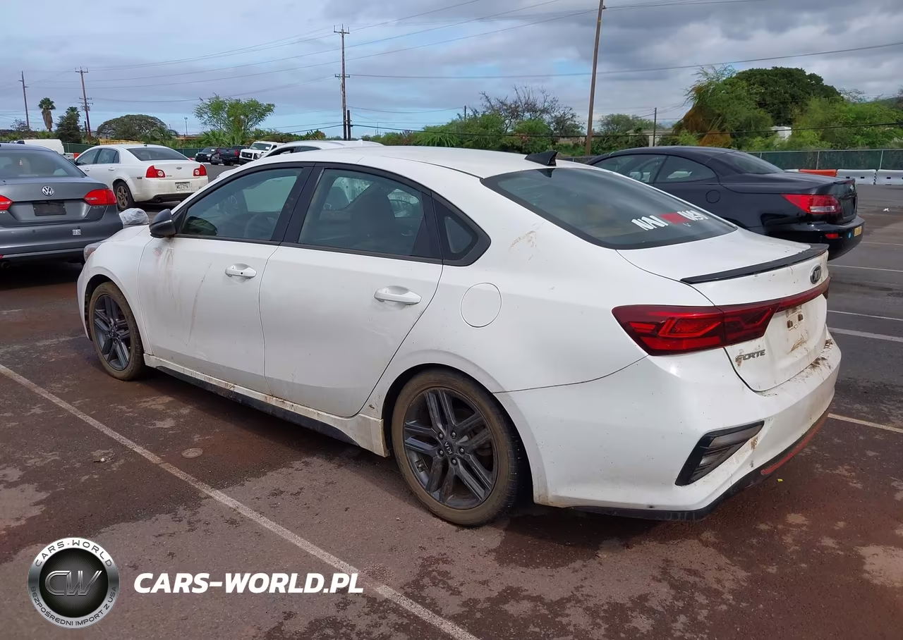 2020 Kia Forte Gt-Line VIN:3KPF34AD5LE233118 - 3