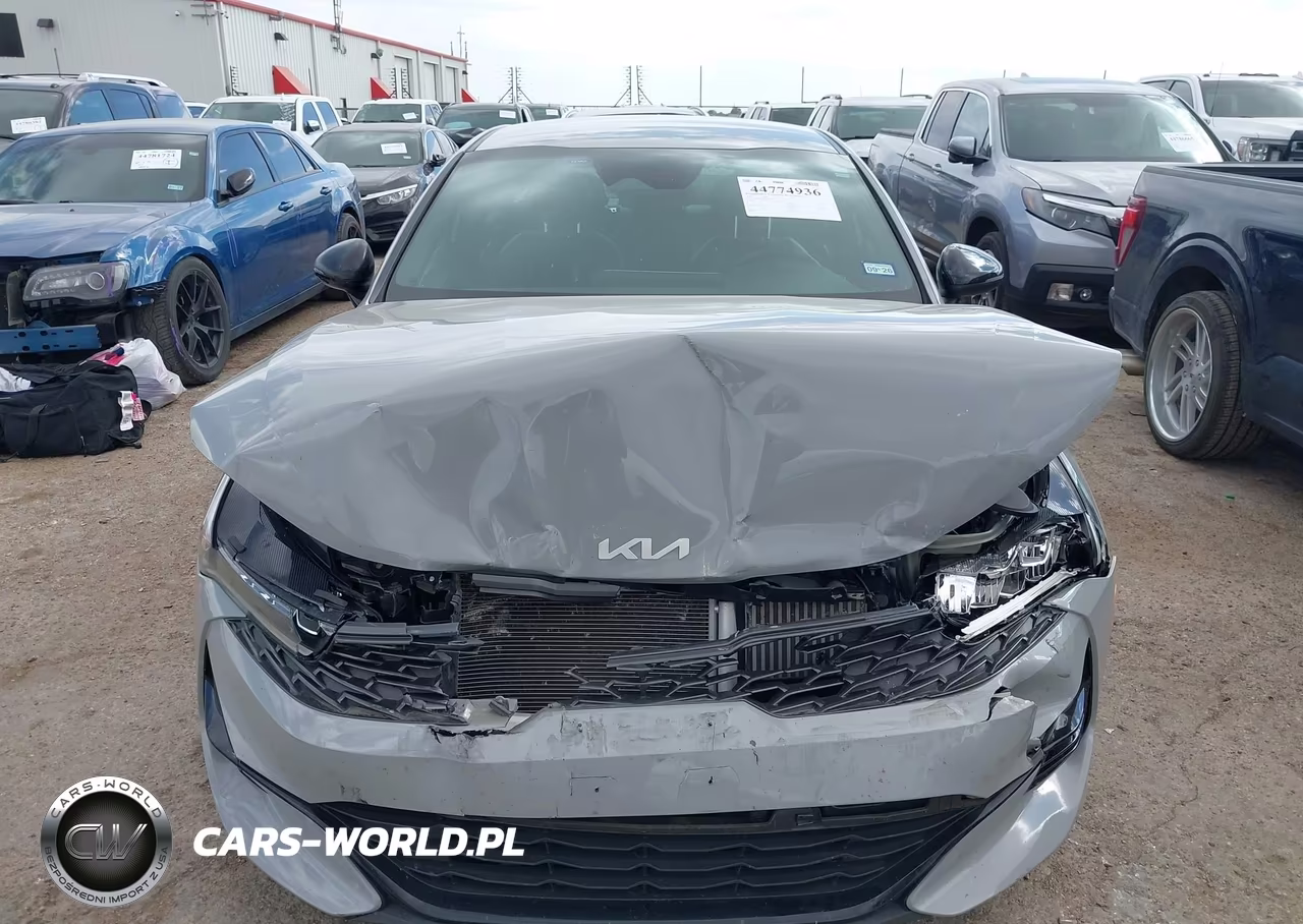 2022 Kia K5 Gt-Line VIN:5XXG64J27NG165098 - 12