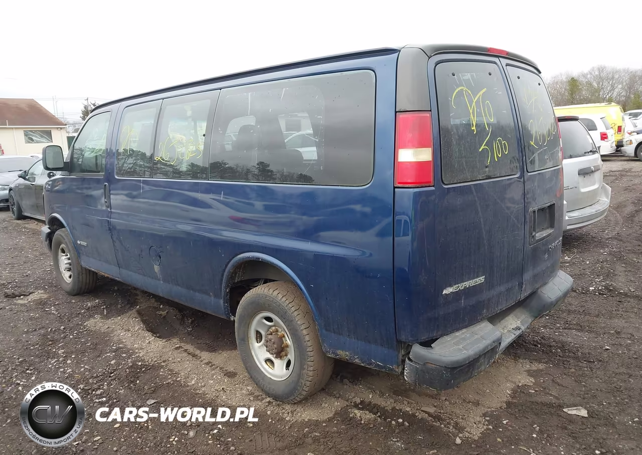 2004 Chevrolet Express VIN:1GAHG35U141156746 - 3