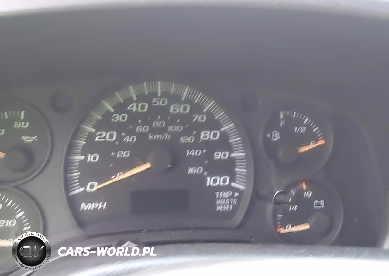 2004 Chevrolet Express VIN:1GAHG35U141156746 - 7