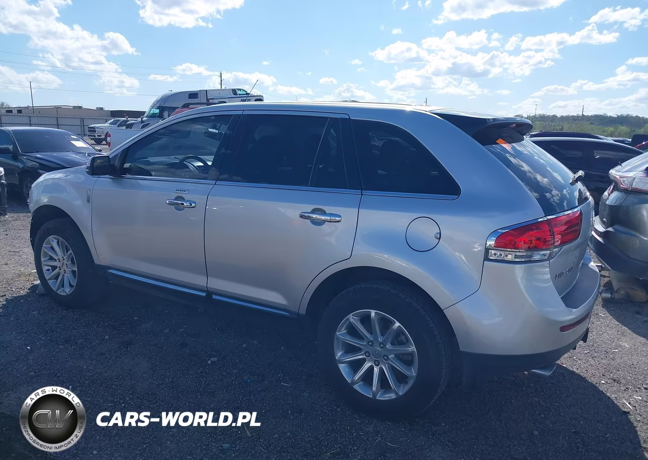 2015 Lincoln Mkx VIN:2LMDJ6JK1FBL25796 - 15
