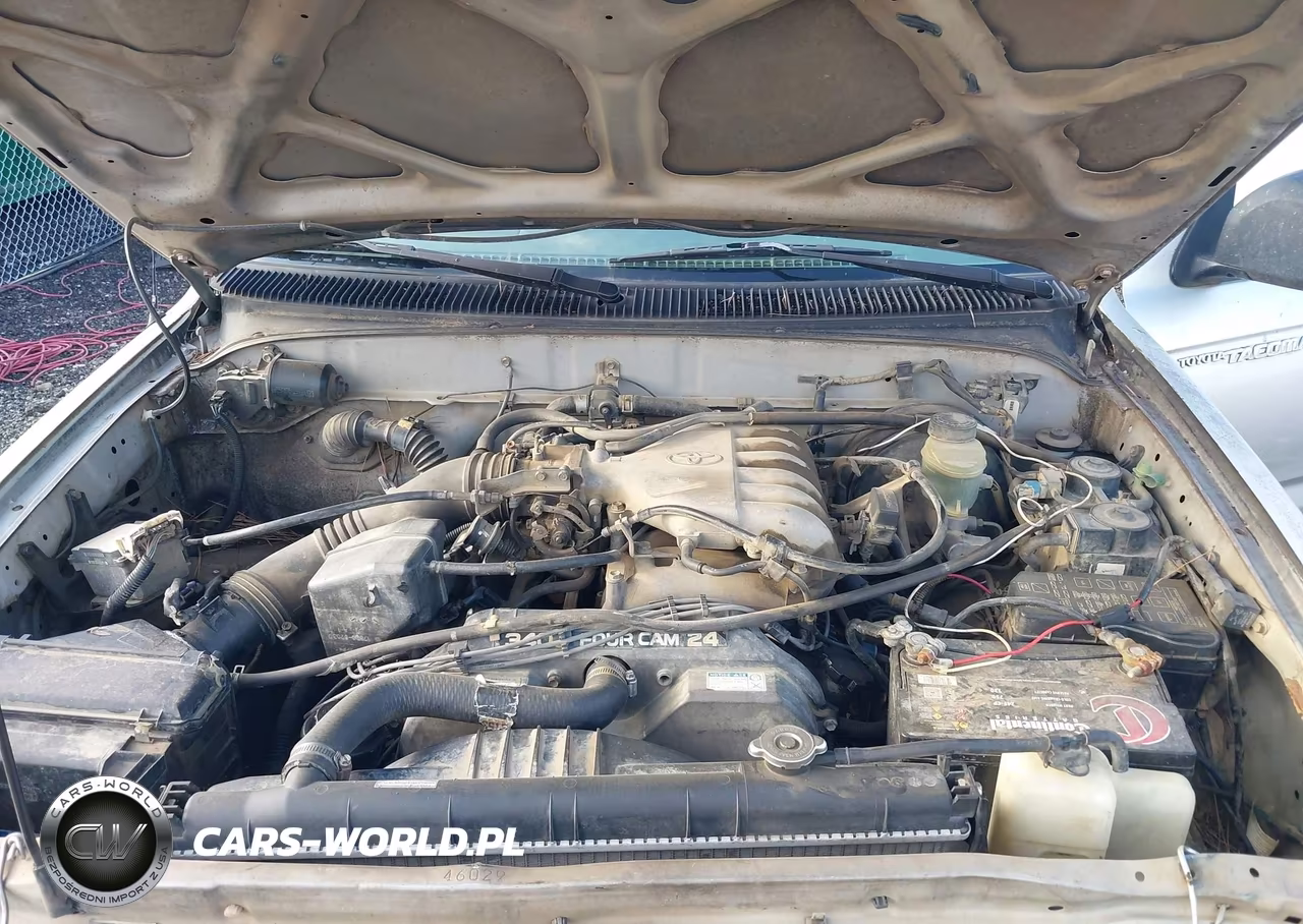 2000 Toyota Tacoma Base V6 VIN:4TAWN72N9YZ580655 - 10