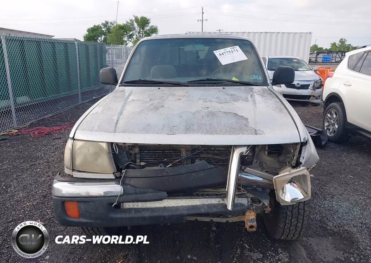 2000 Toyota Tacoma Base V6 VIN:4TAWN72N9YZ580655 - 12