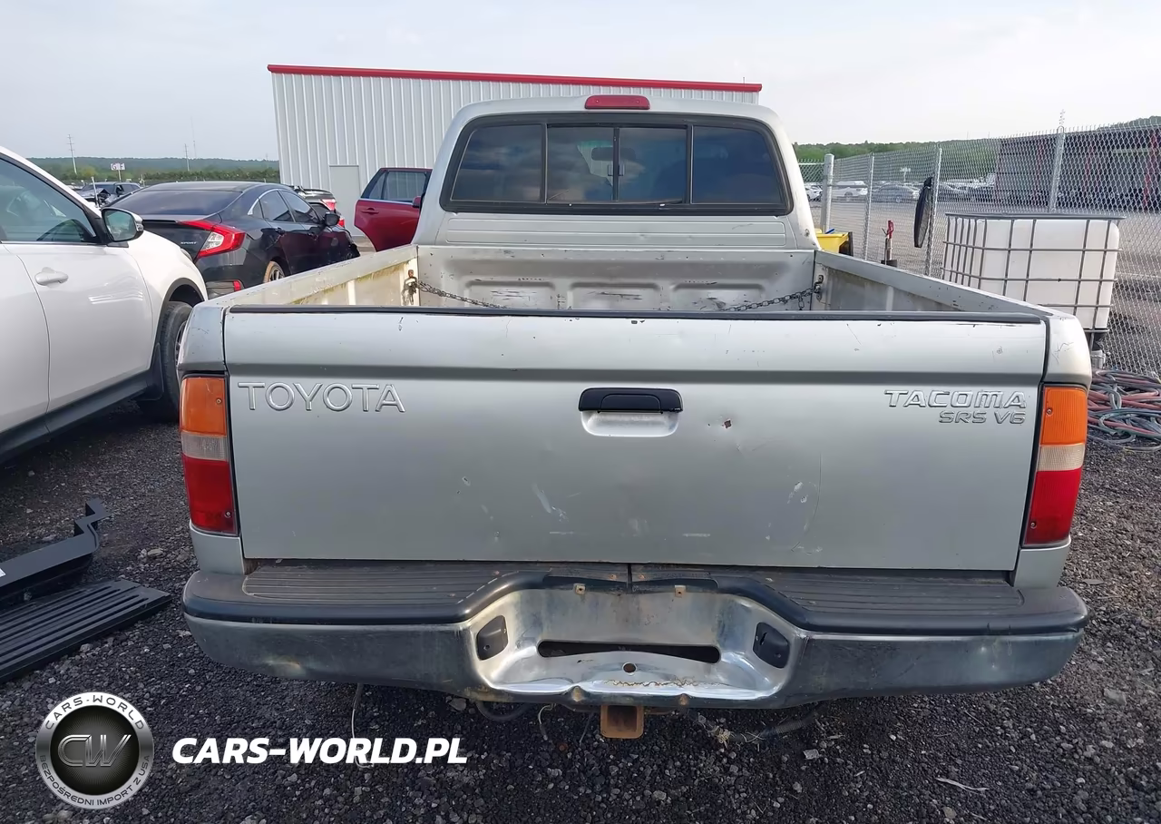 2000 Toyota Tacoma Base V6 VIN:4TAWN72N9YZ580655 - 16