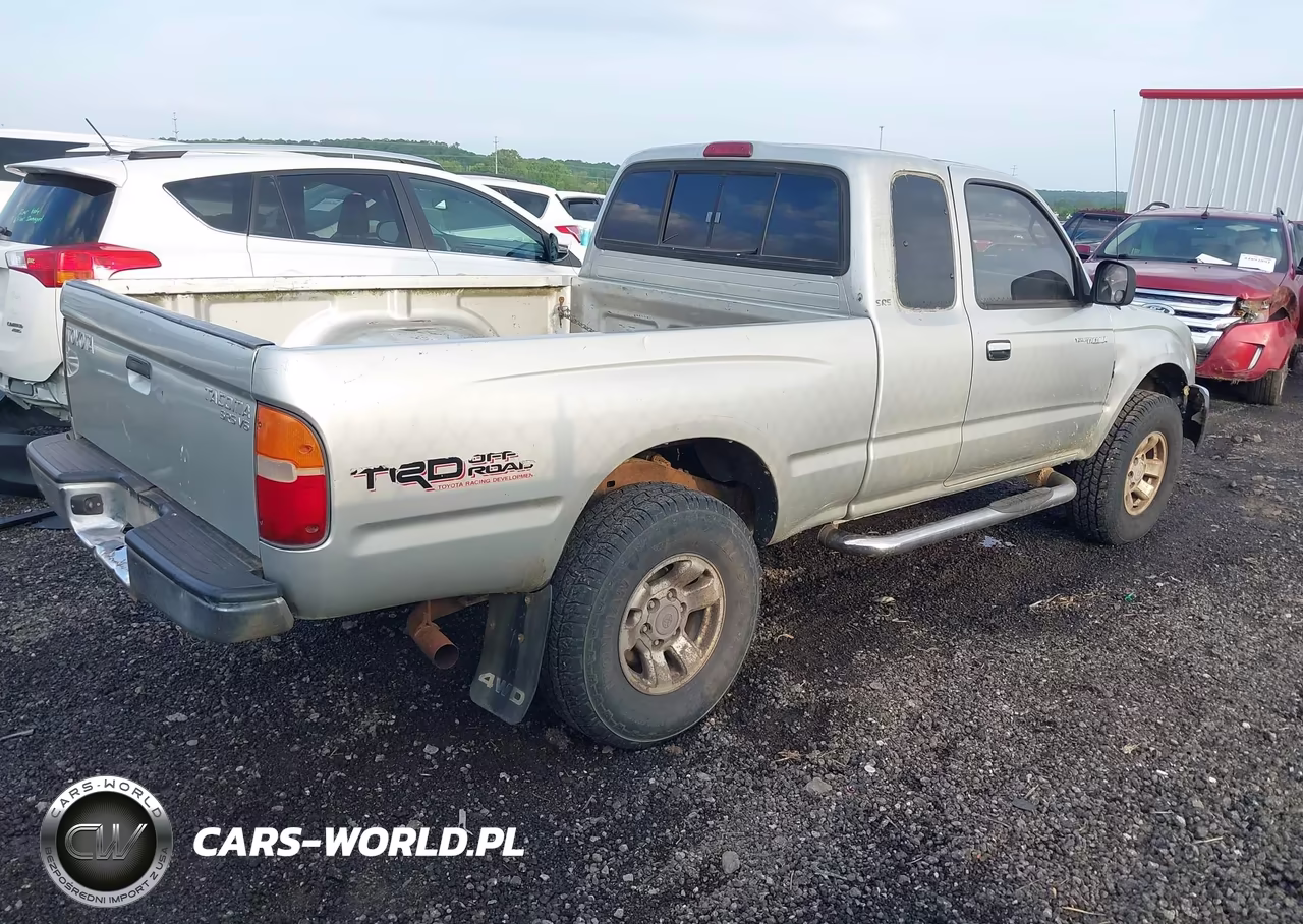 2000 Toyota Tacoma Base V6 VIN:4TAWN72N9YZ580655 - 4