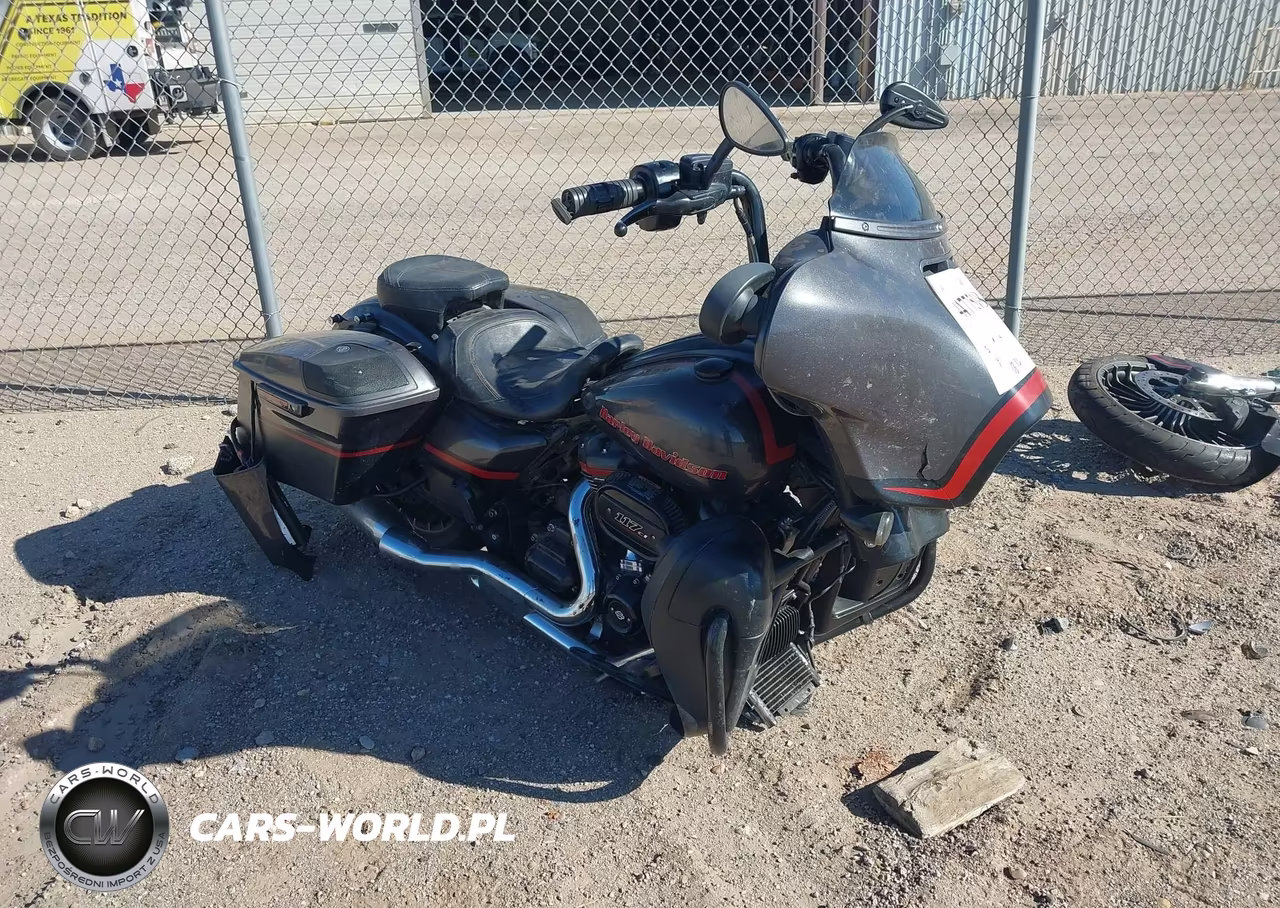 2018 Harley-Davidson Flhxse Cvo Street Glide
