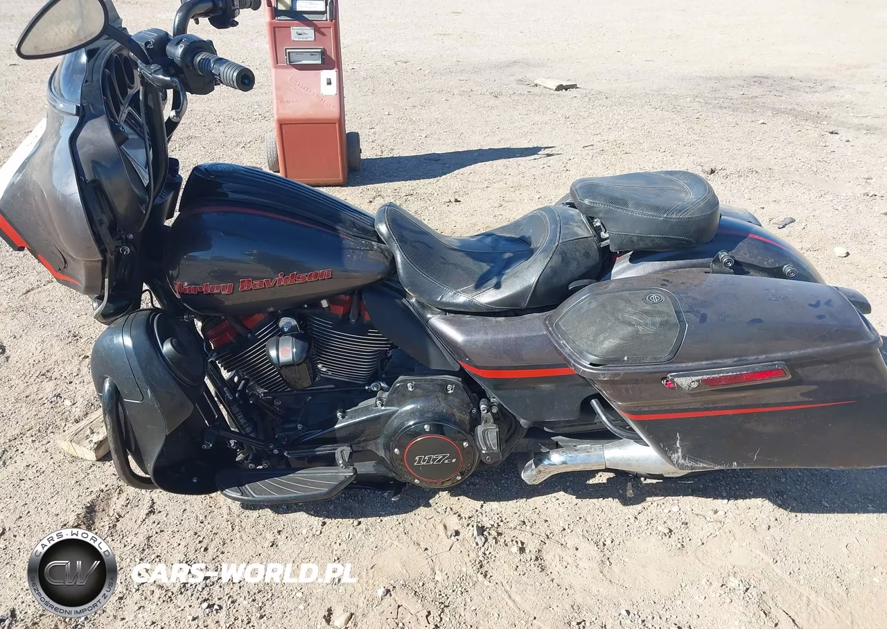 2018 Harley-Davidson Flhxse Cvo Street Glide VIN:1HD1PXL16JB954429 - 14