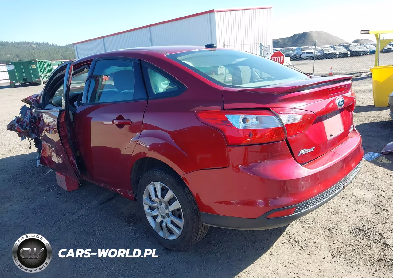 2013 Ford Focus Se VIN:1FADP3F28DL222643 - 3